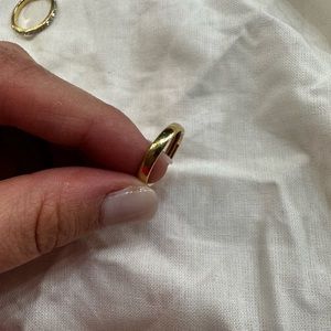 14k gold band